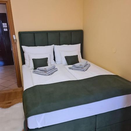 Apartman *Joy* Osijek Exterior foto
